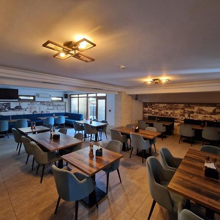 Hotel Rao คลูจ-นาโปกา ภายนอก รูปภาพ