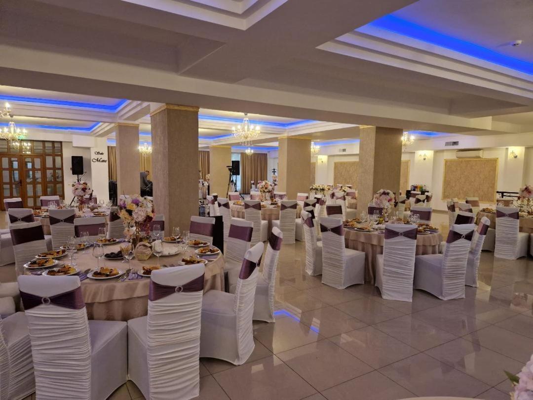 Hotel Rao คลูจ-นาโปกา ภายนอก รูปภาพ