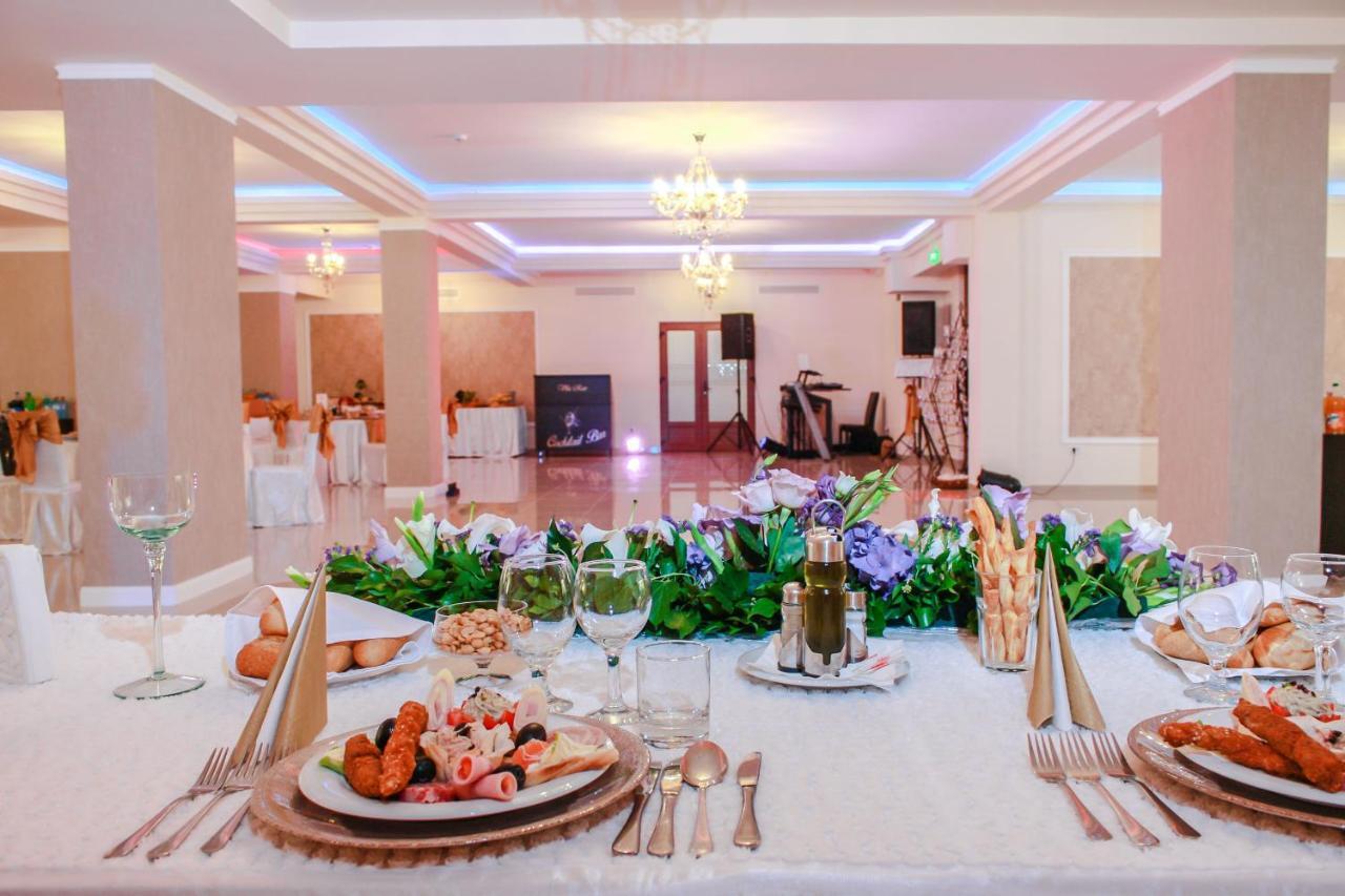 Hotel Rao คลูจ-นาโปกา ภายนอก รูปภาพ